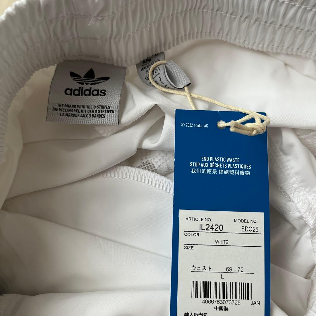 【完売品】ZOZO限定adidas originalsレーストリムショートパンツ