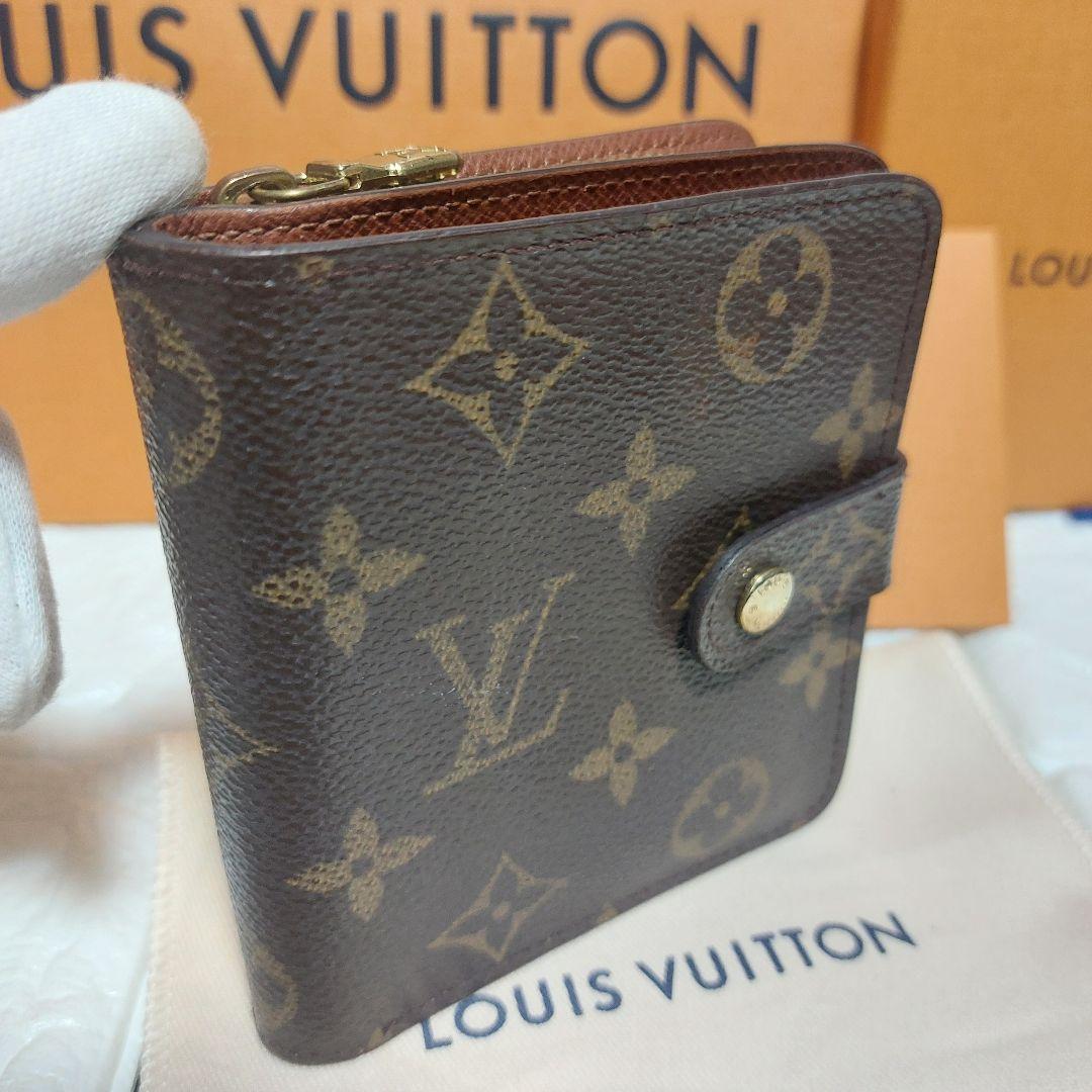 Louis Vuittonルイヴィトン モノグラム コンパクトジップ 二つ折財布