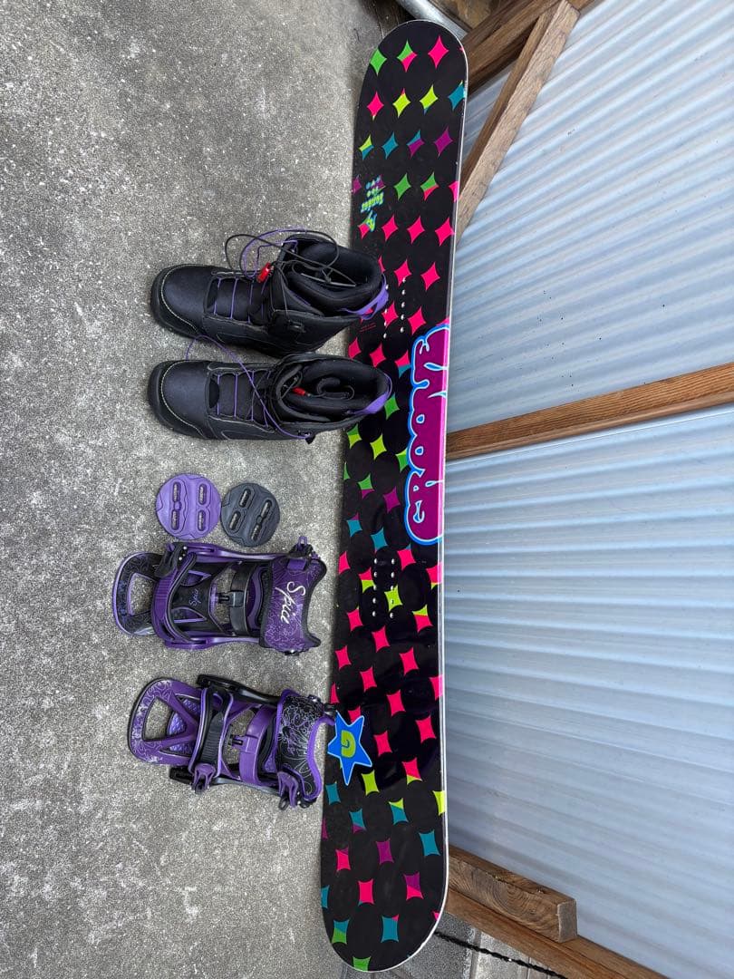 スノーボードセット（ボード、ブーツ、バインディング）