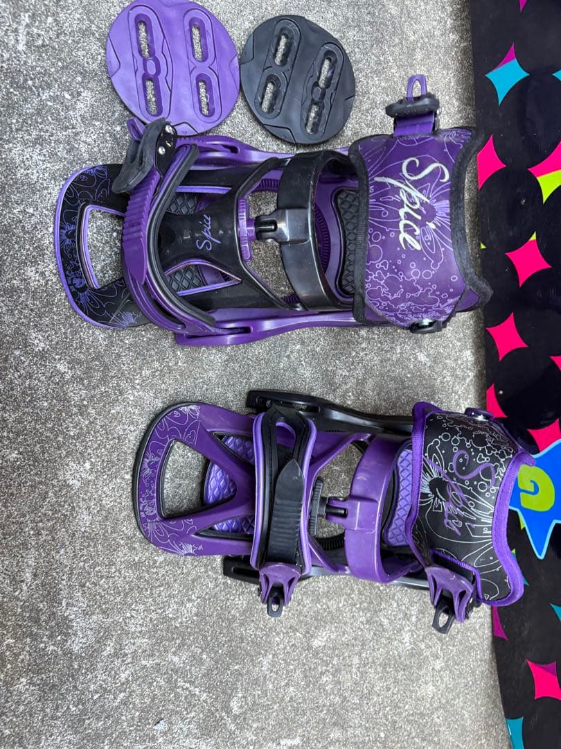 スノーボードセット（ボード、ブーツ、バインディング）