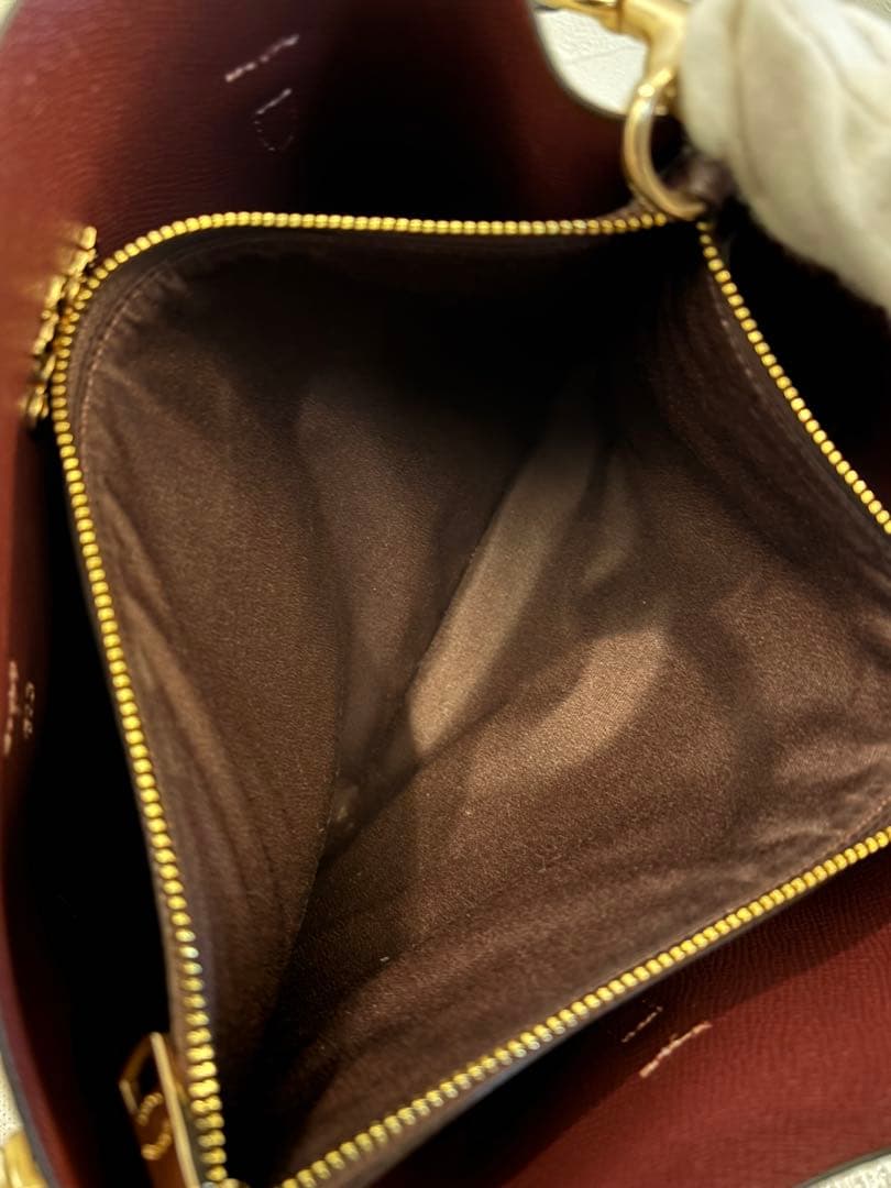 COACH モリー トート C4250 ショルダーバッグ シグネチャーレザー