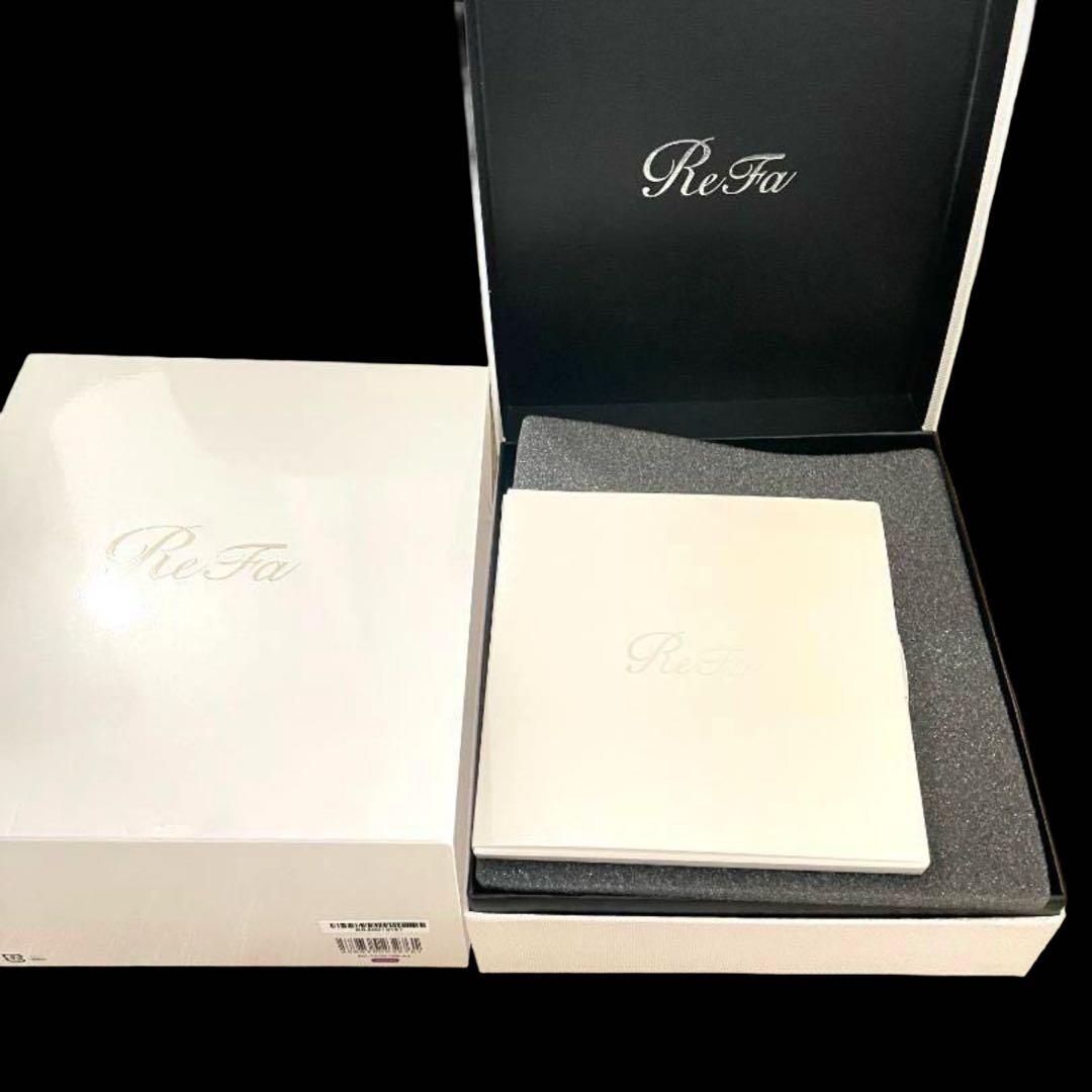 リファカラット　限定モデル　 美顔ローラー RF-PC2019B-AJ