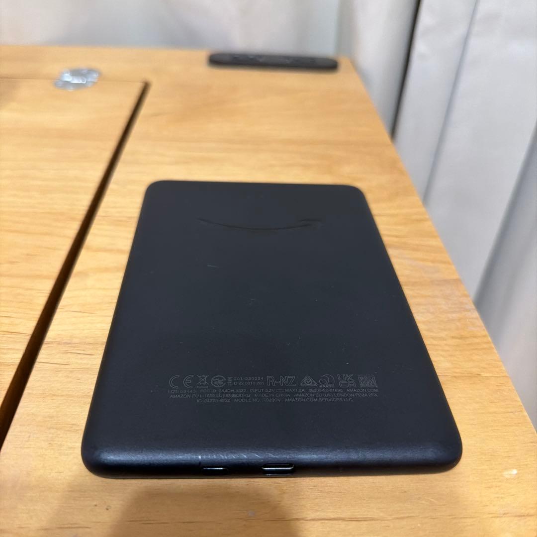 Amazon Kindle 6インチ 16GB ブラック 本体