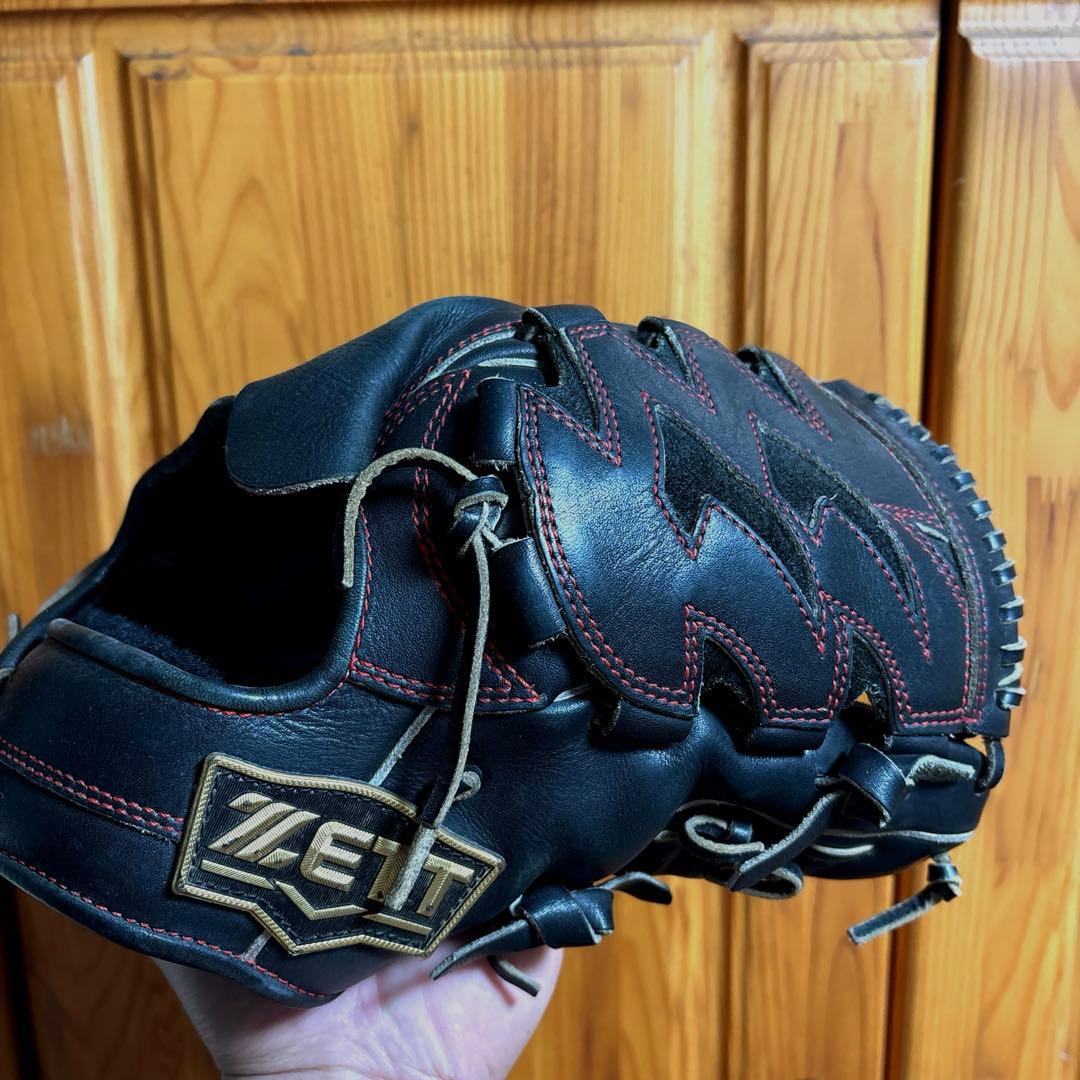 ZETT 硬式用グローブ 黒 炎の模様