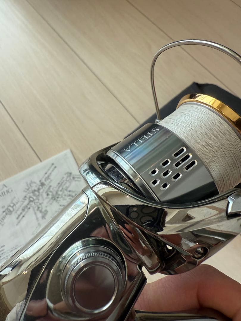 美品 STELLA 3000MHG リール 説明書付き