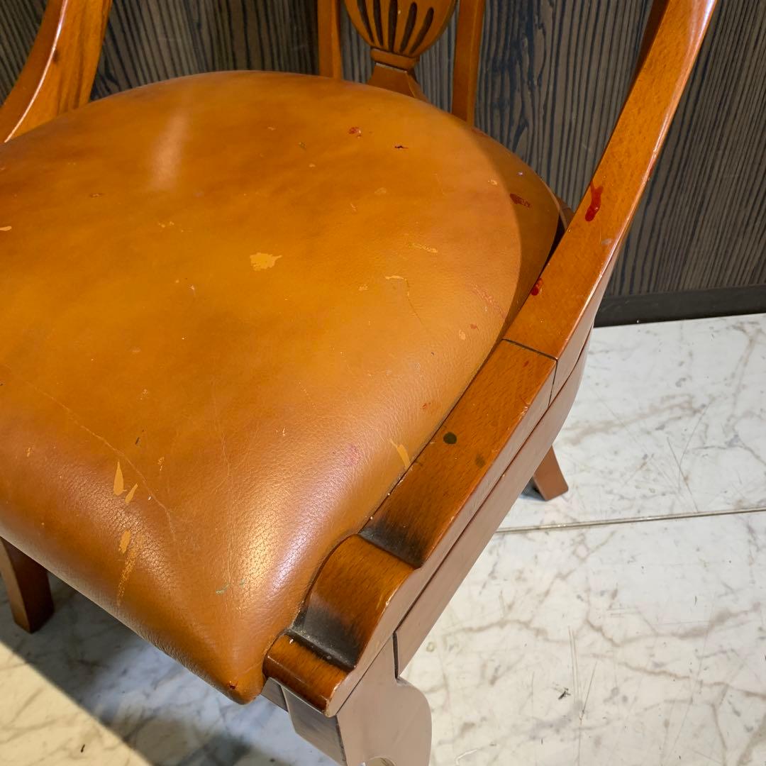 イタリア　アンティークチェア　④