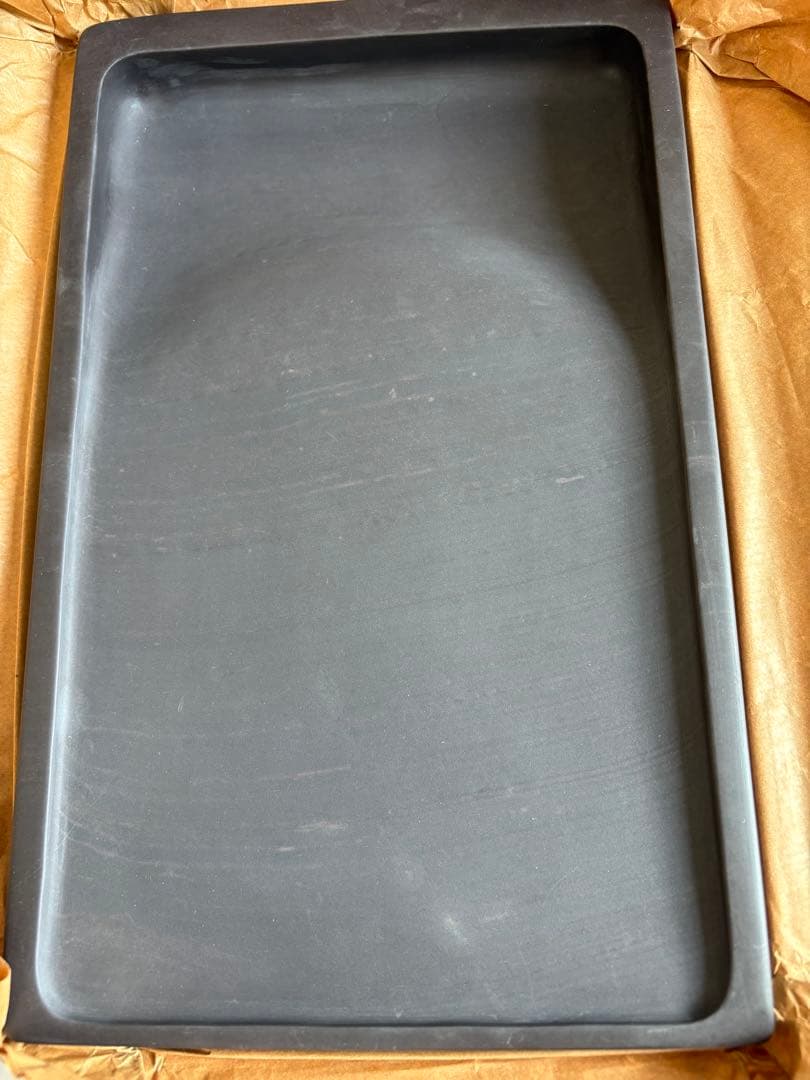 硯(端渓)大きい (30.3㎝×19㎝)