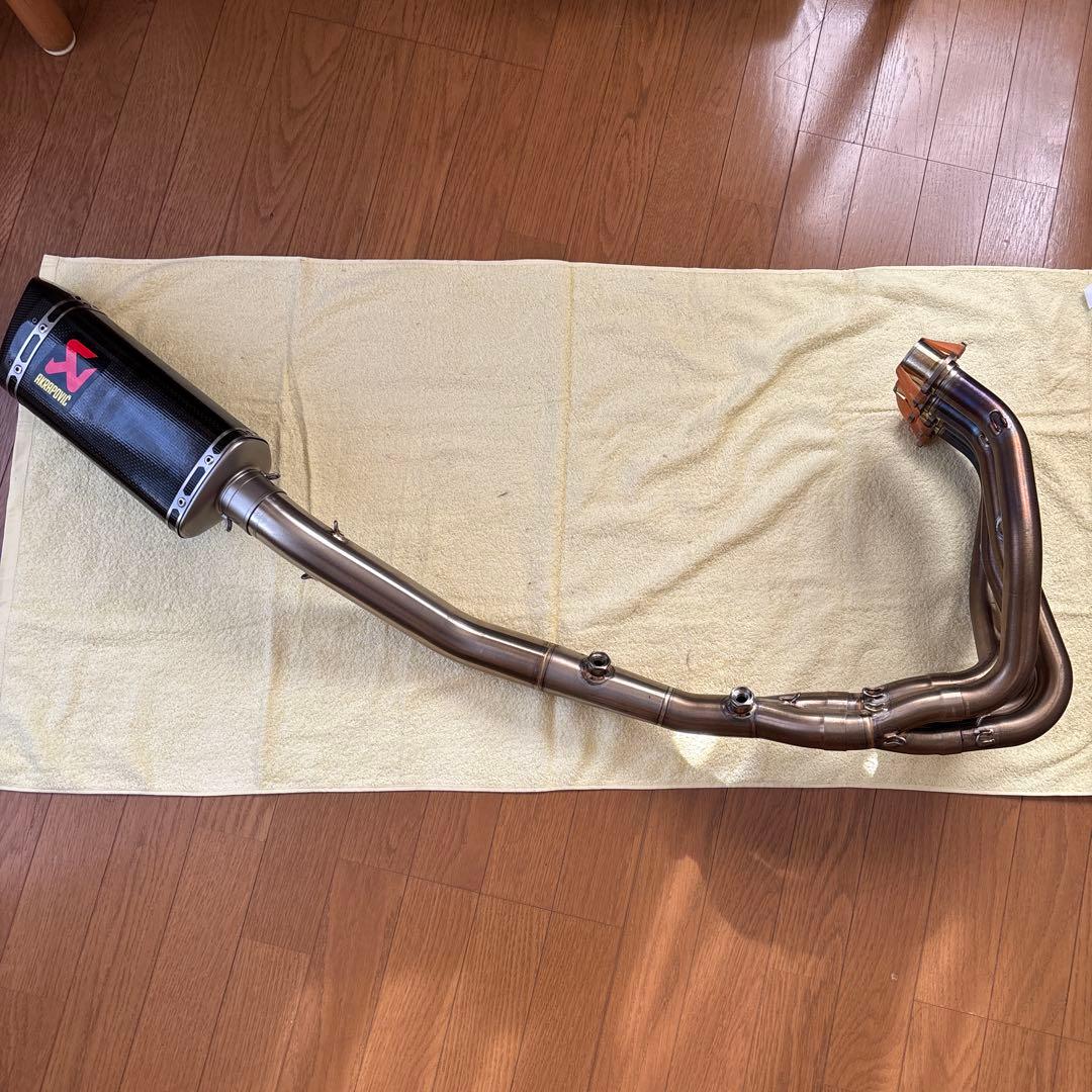 AKRAPOVIC フルエキ ZX-4RR