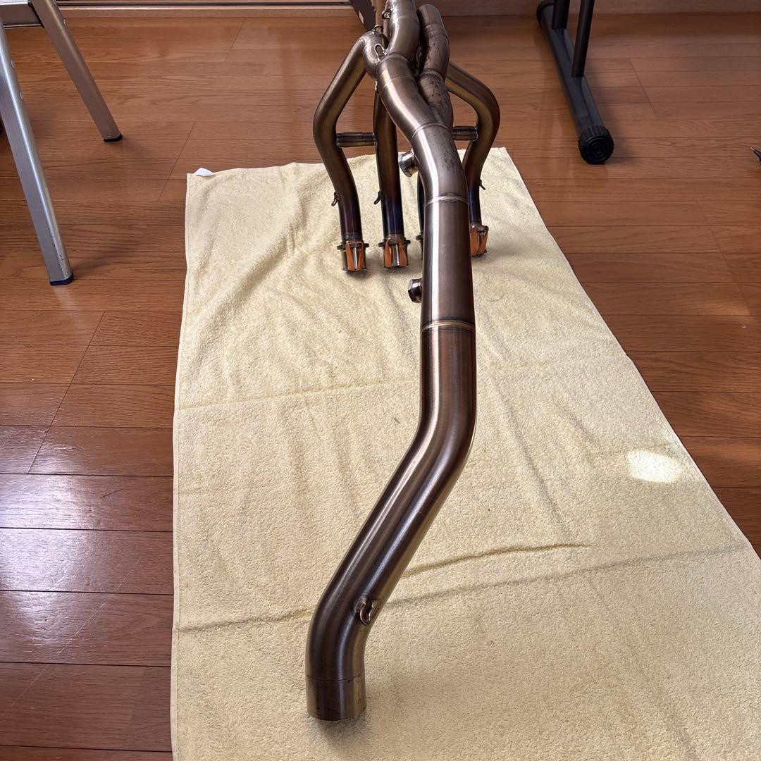 AKRAPOVIC フルエキ ZX-4RR