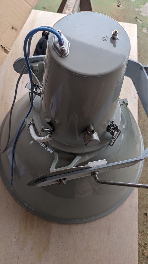 松下電工水銀灯（投光器）YA56121 防雨型　200Ｖ 660〜1000W用