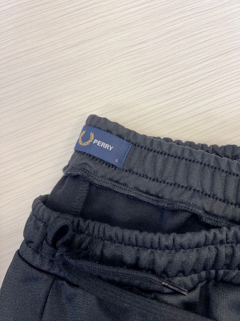 美品　フレッドペリー セットアップ トラックジャケット ポルトガル製