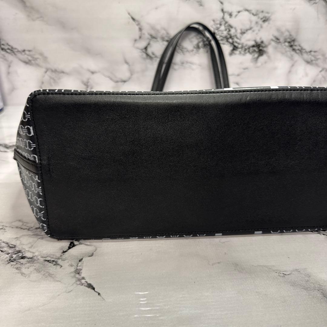 (美品)大人気、トリーバーチ、トートバッグ、大容量、A-4可、PVC地、人気色