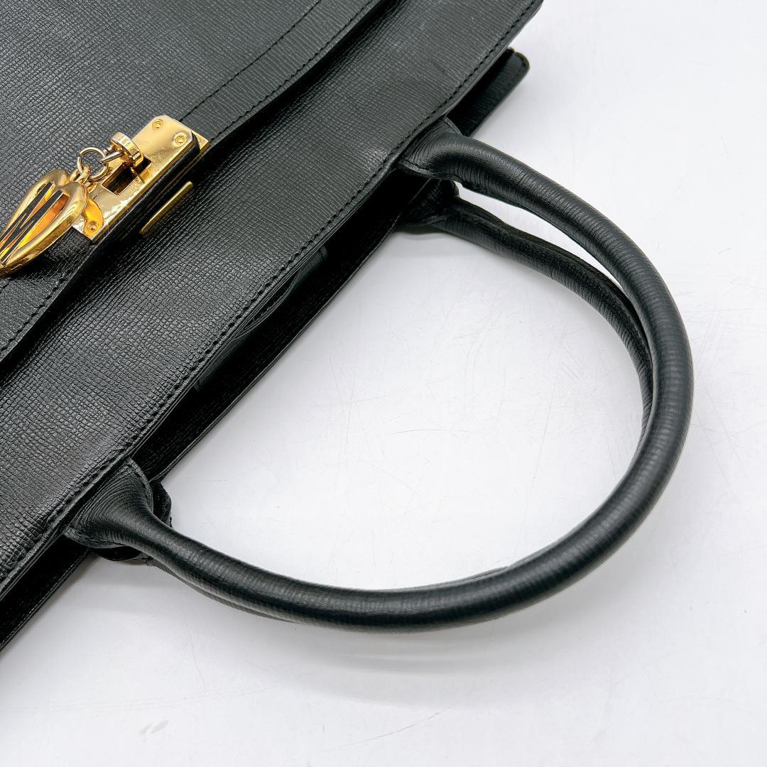 Moschino レザー ロゴプレート トートバッグ ブラック f649