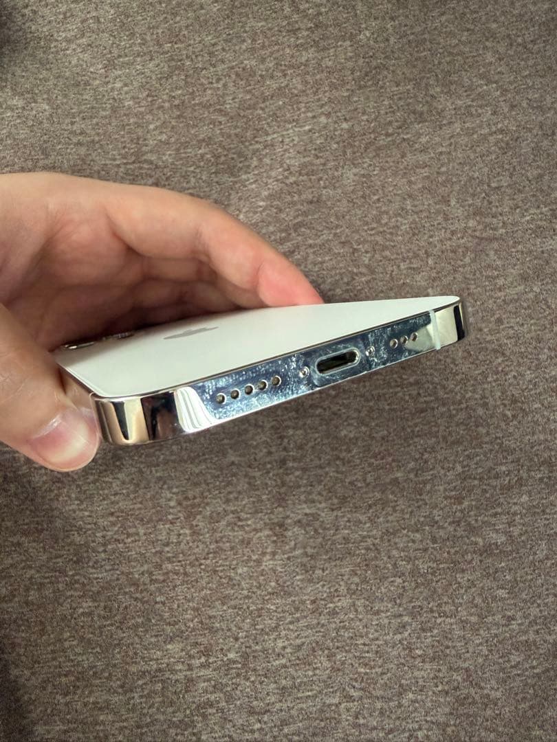 【Apple】iPhone12pro 256GB