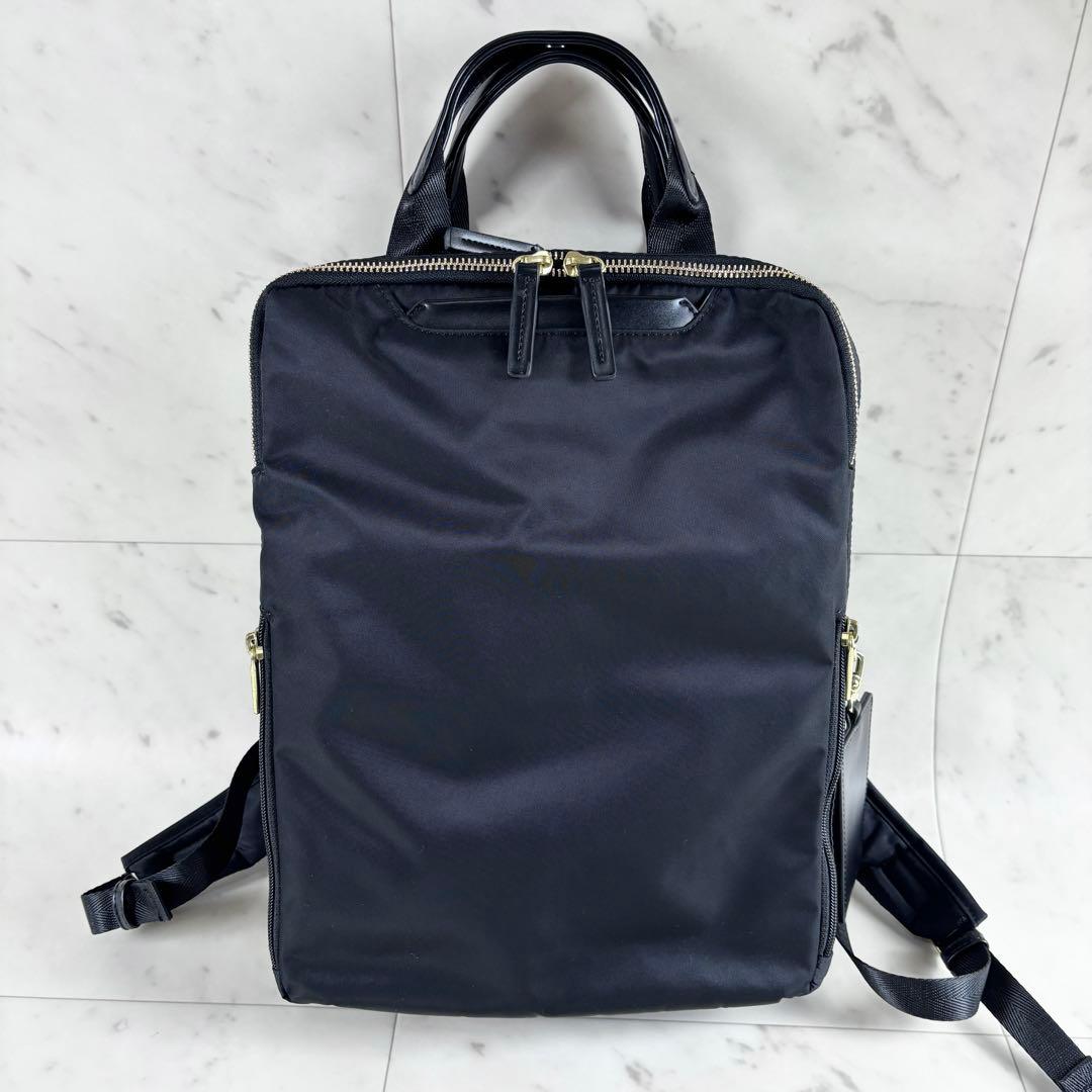 【極美品】ace. フィッテム ビジネスリュック A4/PC収納 68681