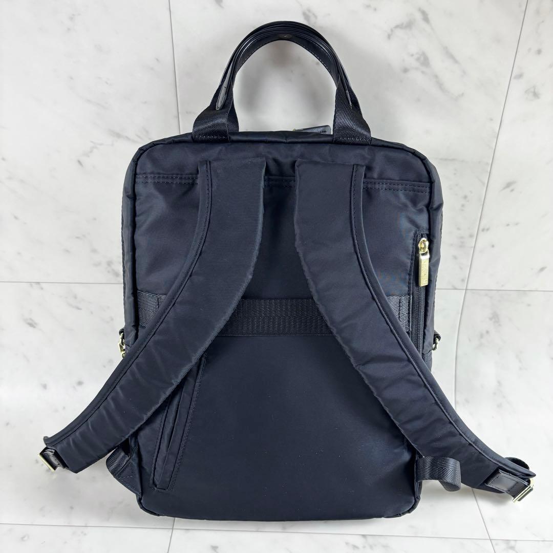 【極美品】ace. フィッテム ビジネスリュック A4/PC収納 68681