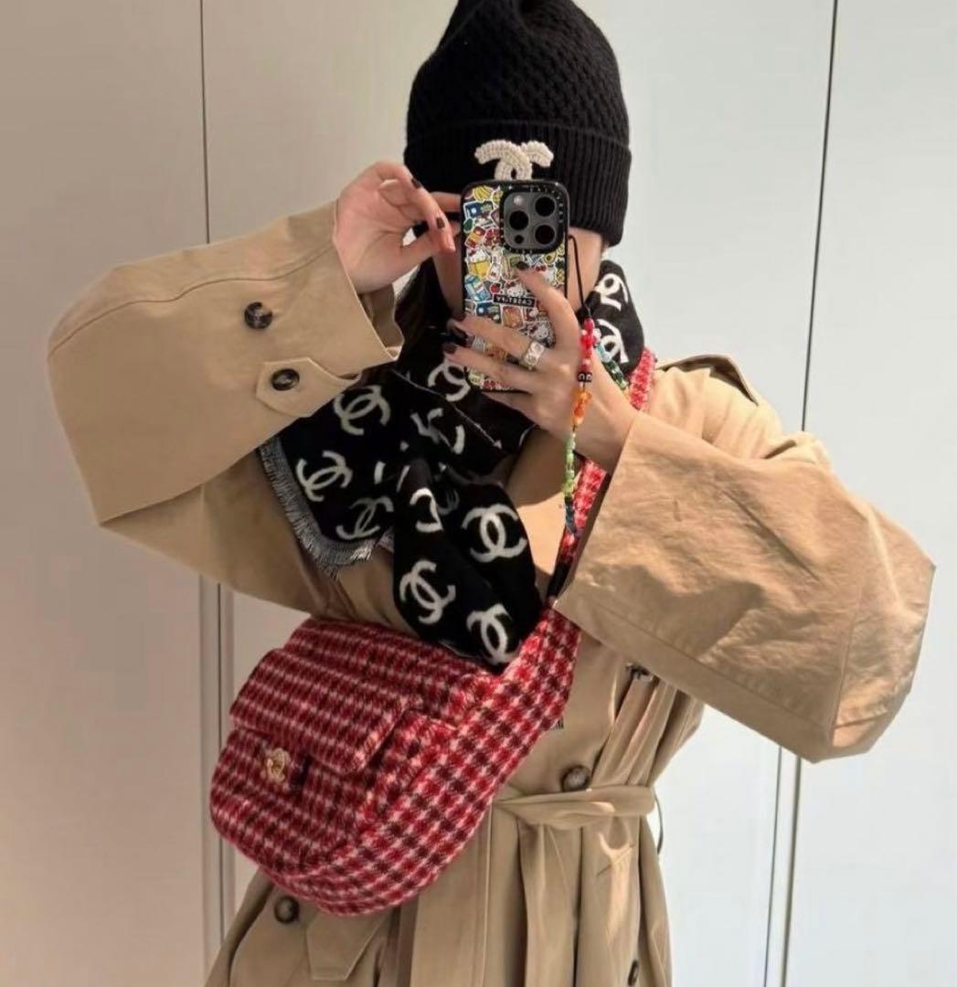 新品未使用！ CHANEL シャネル　CCマーク　マフラー　ストール