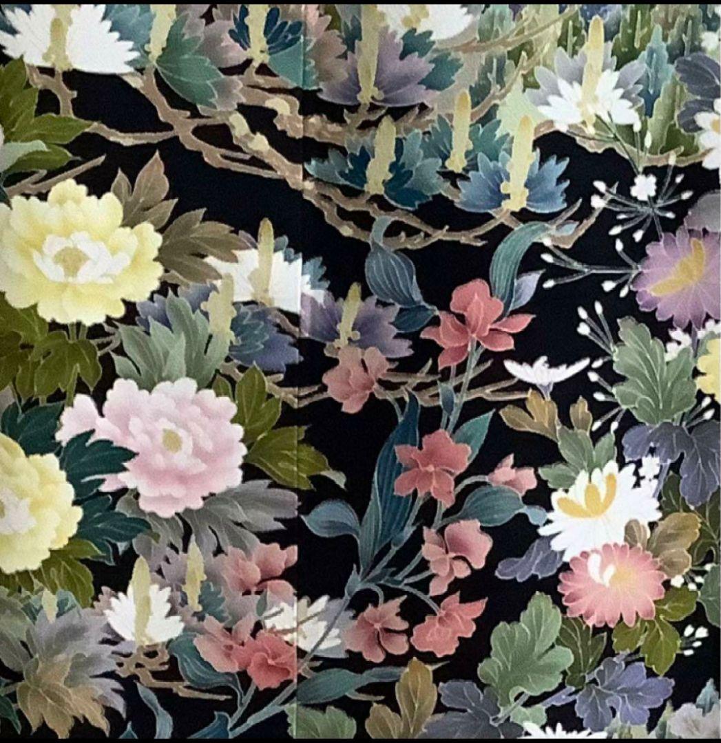 正絹黒留袖　友禅　作家物　風景草花文 裄丈長め 袷