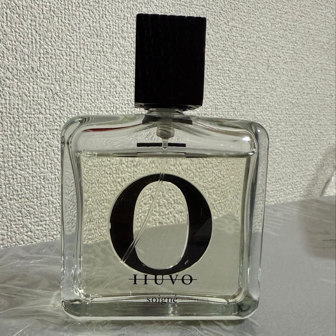 IIUVO アイーヴォ　ソワニエ　香水