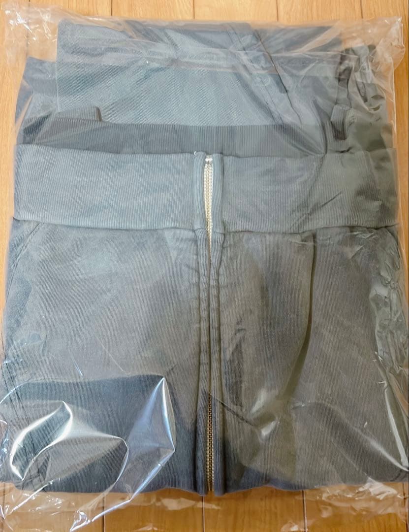 Da-iCE 和田颯さん HW×FJ SUN FADE ZIP HOODIE