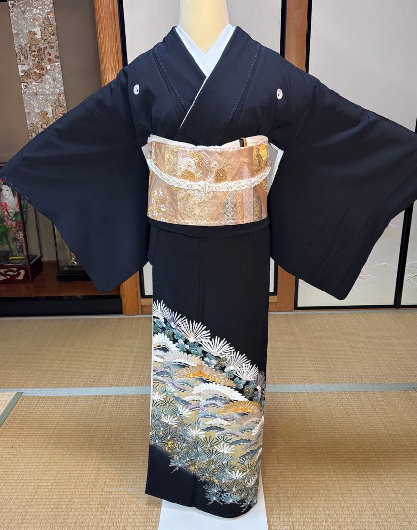 正絹豪華作家物留袖６点フルセット 留袖　袋帯　帯締め帯揚げ　長襦袢　末広