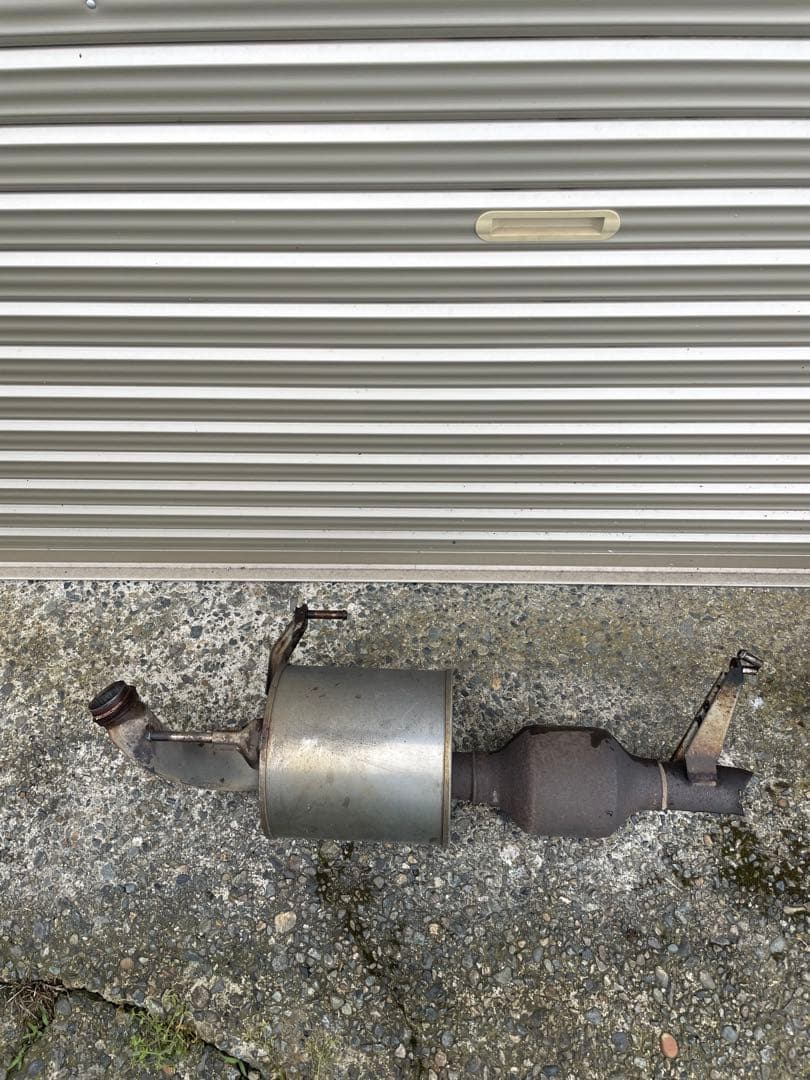 トヨタハイエース200系触媒