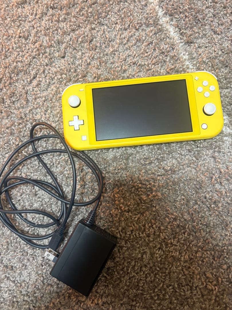 Nintendo Switch Lite イエロー 本体 充電器付き