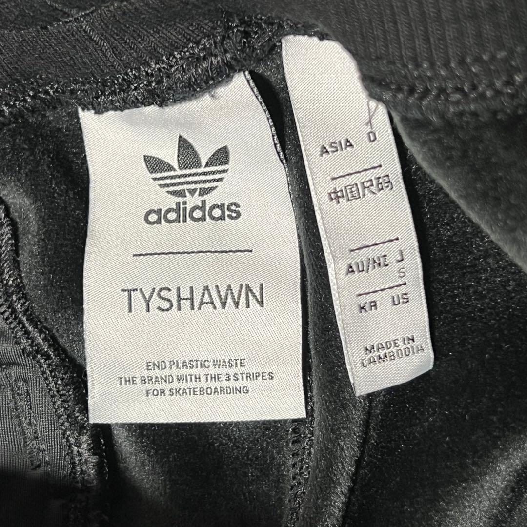 adidas タイショーンTYSHAWN ベロアジャージセットアップ ブラック