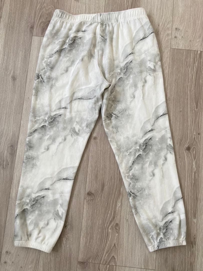 【KITH】美品！Mサイズ スウェットパンツ