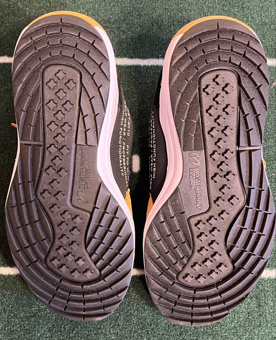 ★新品★ MASTER BUNNY EDITION レディース 23.5㎝