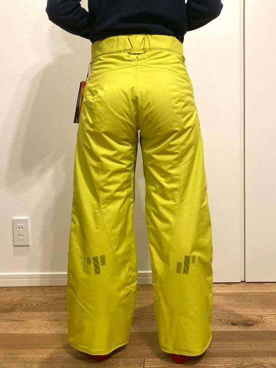タグ付き新品　デザント　スノーウェア　スキー　スノーボード ズボン
