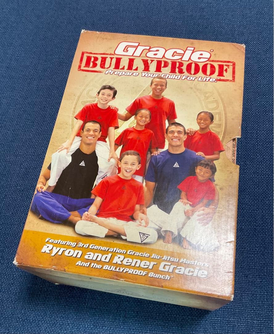 「Gracie BULLYPROOF」グレイシー柔術子供向けDVD 11枚セット