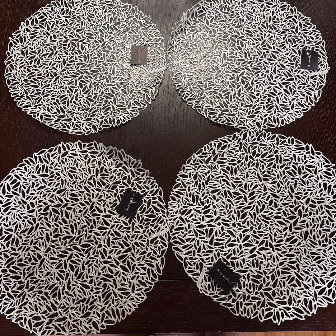 chilewich チルウィッチ円形 PETALランチョンマット 4枚セット