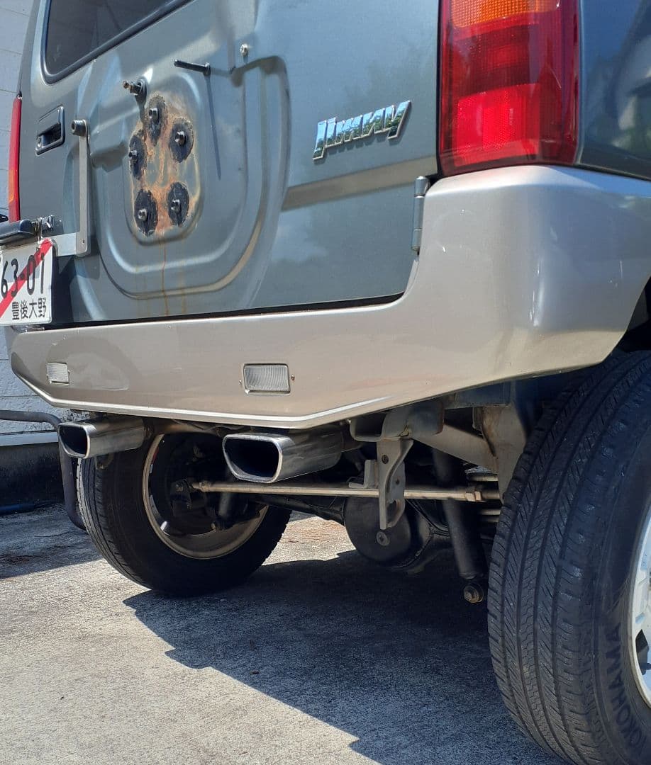 ■JB23 ジムニー☆左右2本出しマフラー☆ステンレス製☆美品☆送料サービス■