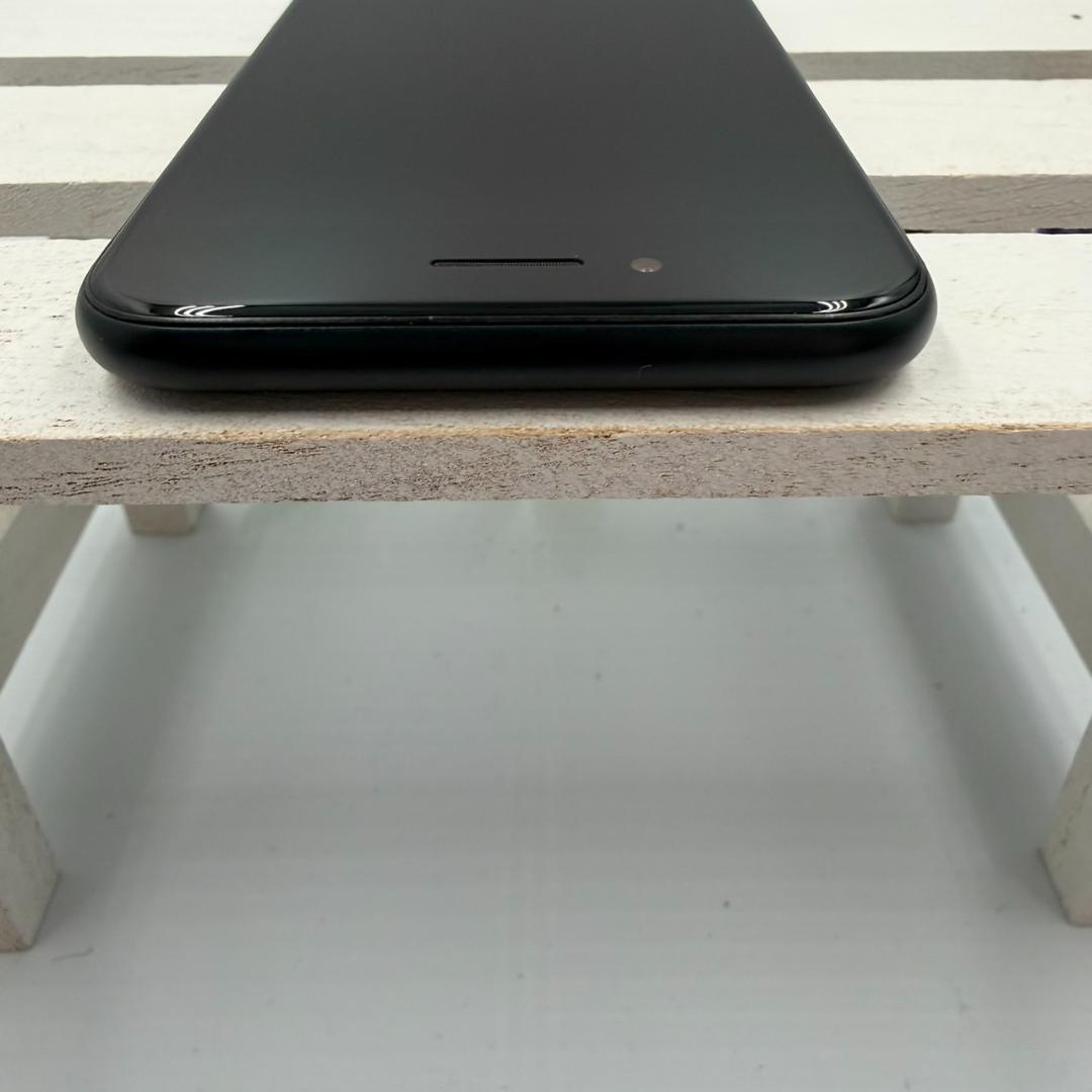 iPhone SE第3世代 64GB ミッドナイト 404
