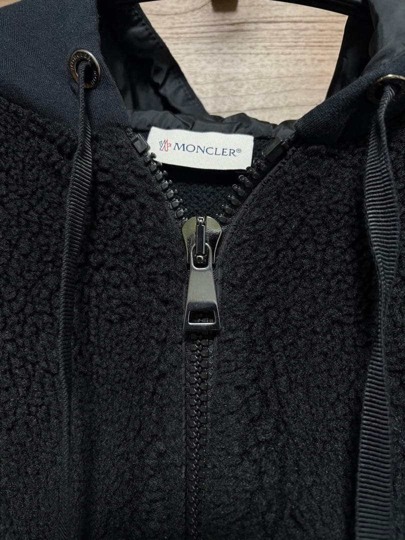 モンクレール ボアパーカー MAGLIA CARDIGAN Mサイズ 黒