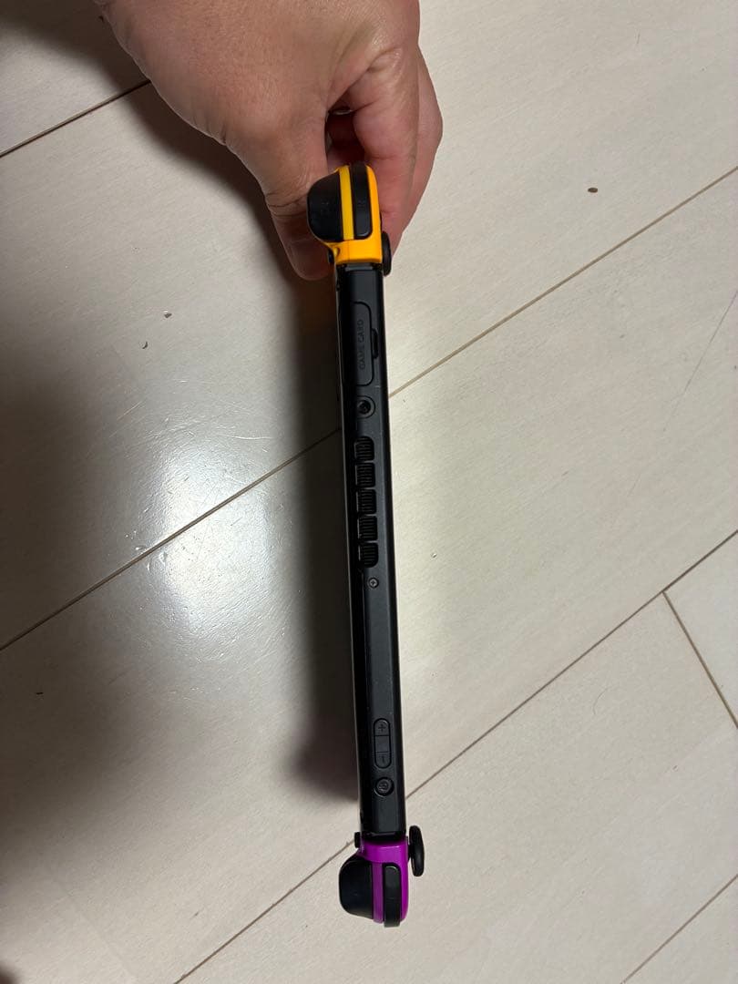 Nintendo SWITCH 本体　Joy-Con合計4台