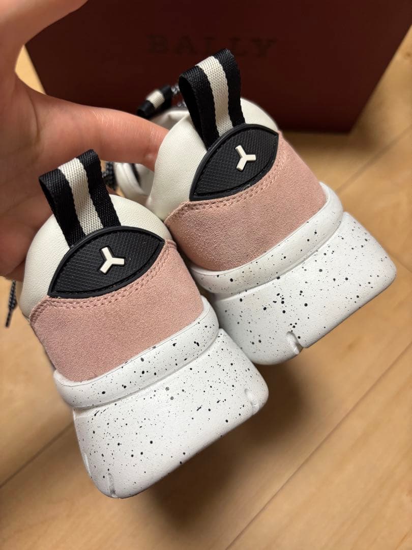 BALLY カジュアルスニーカー ホワイト/ピンク　スエード　厚底　37