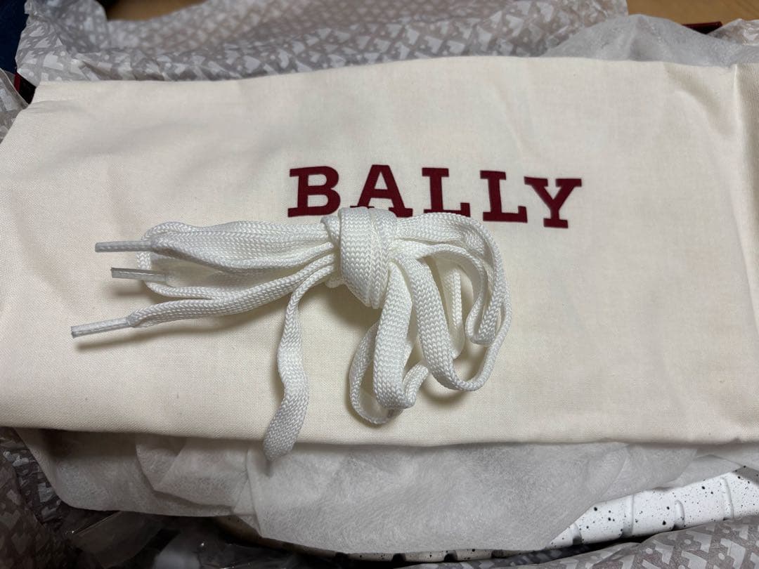 BALLY カジュアルスニーカー ホワイト/ピンク　スエード　厚底　37