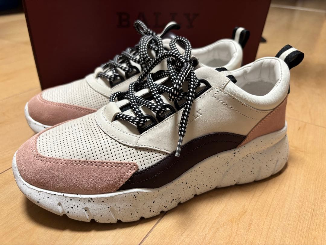 BALLY カジュアルスニーカー ホワイト/ピンク　スエード　厚底　37