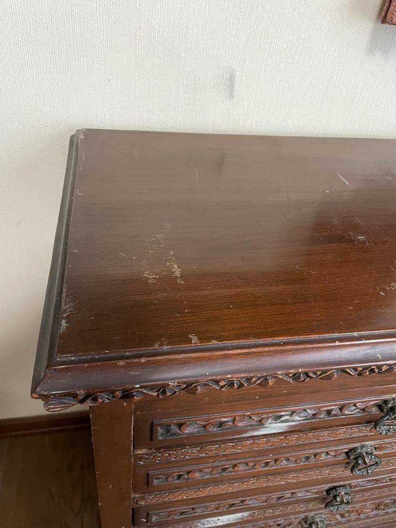 アジア家具　彫刻入り木製5段引き出し