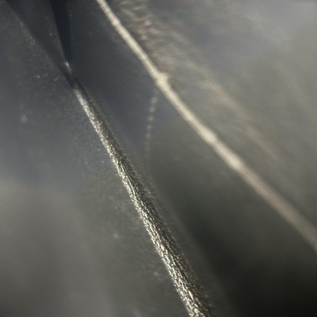 大幅値下げ！美品　イルビソンテ　ブラックレザー長財布 ボタン留め