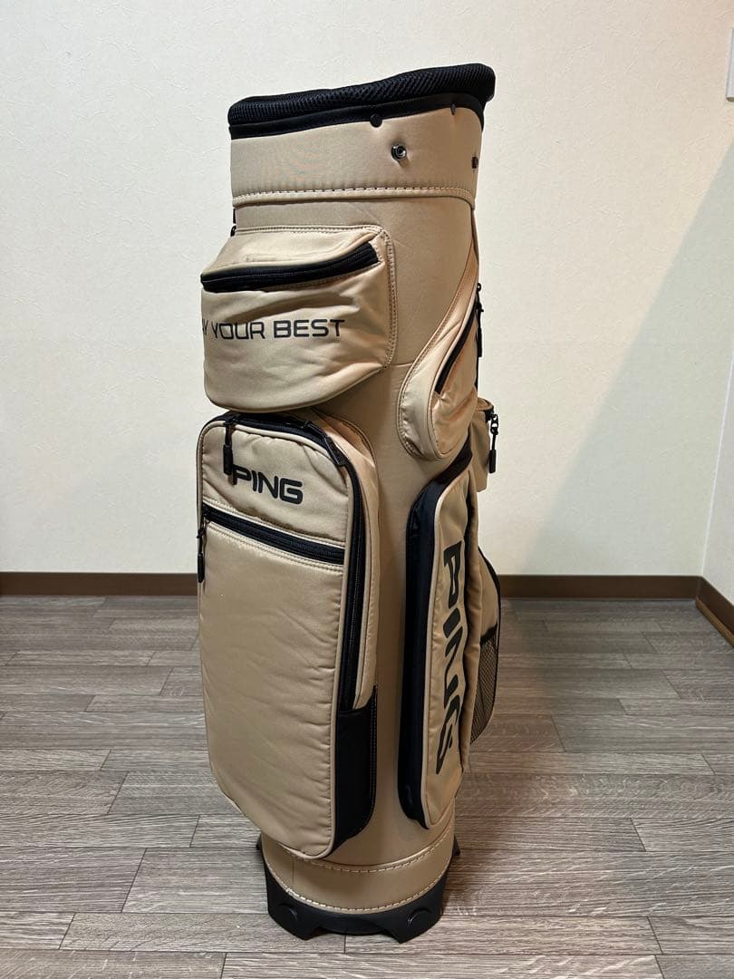 PING 自立式キャディバッグ　未使用品　10ポケットで収納力抜群！ベージュ
