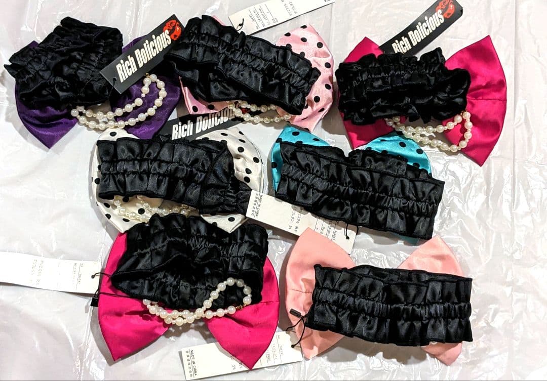 新品未使用 おりぼん パール ハートチャーム付きガーター