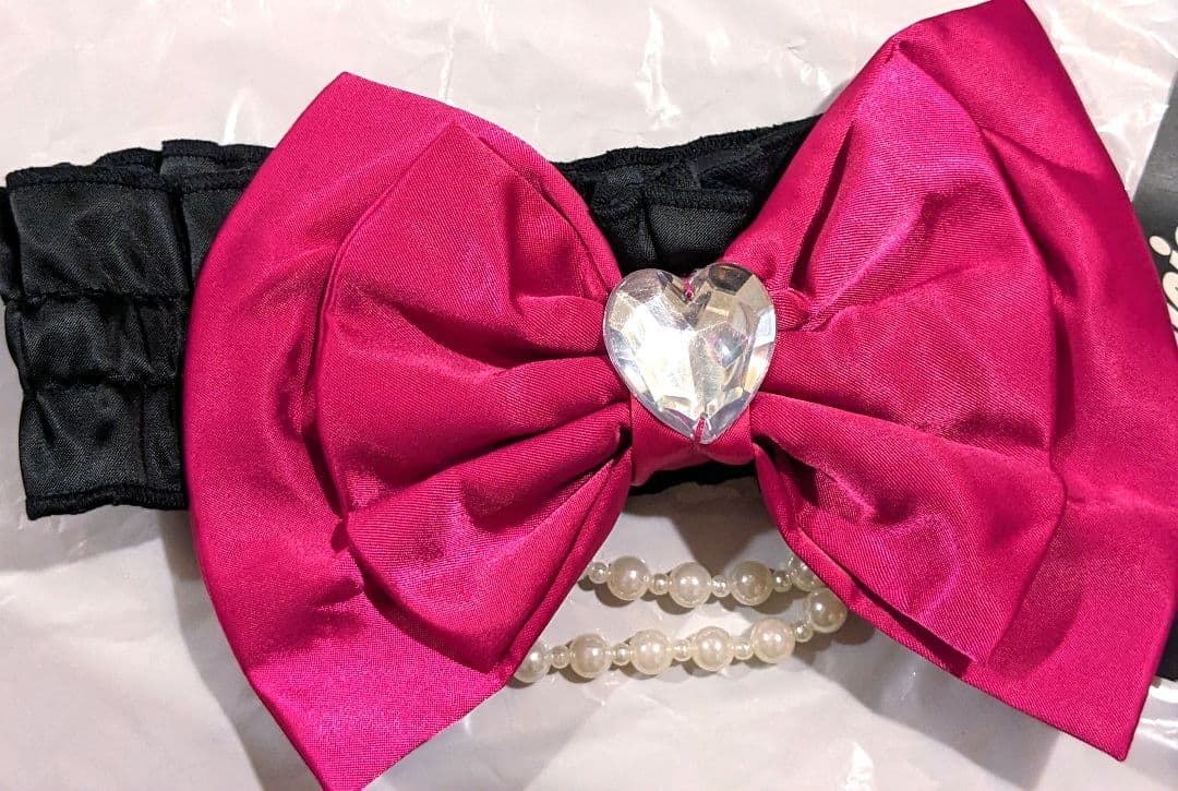 新品未使用 おりぼん パール ハートチャーム付きガーター