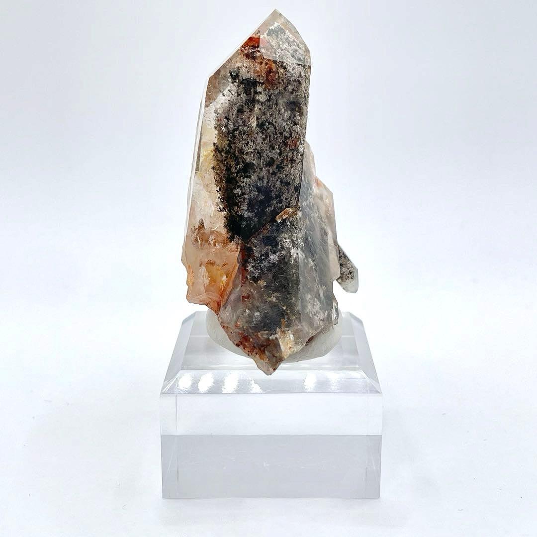 ブラジル産　ガーデンクォーツ (水晶) 鉱物標本