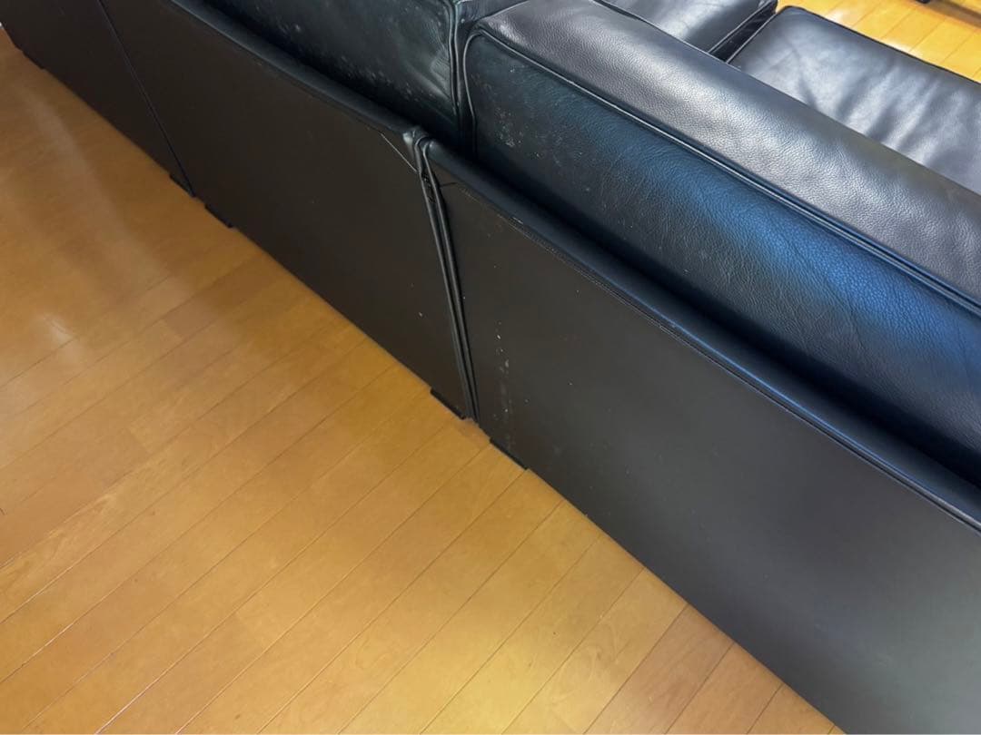 angna　美品 カッシーナ 本革 DUC 3人掛けソファ