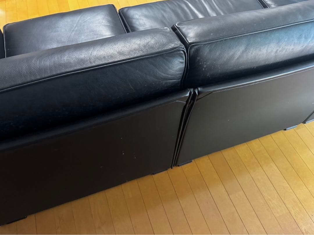 angna　美品 カッシーナ 本革 DUC 3人掛けソファ