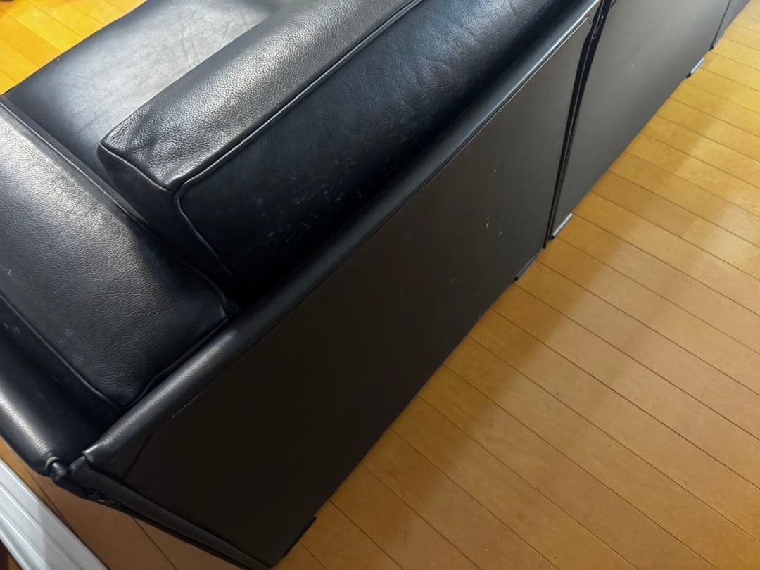 angna　美品 カッシーナ 本革 DUC 3人掛けソファ