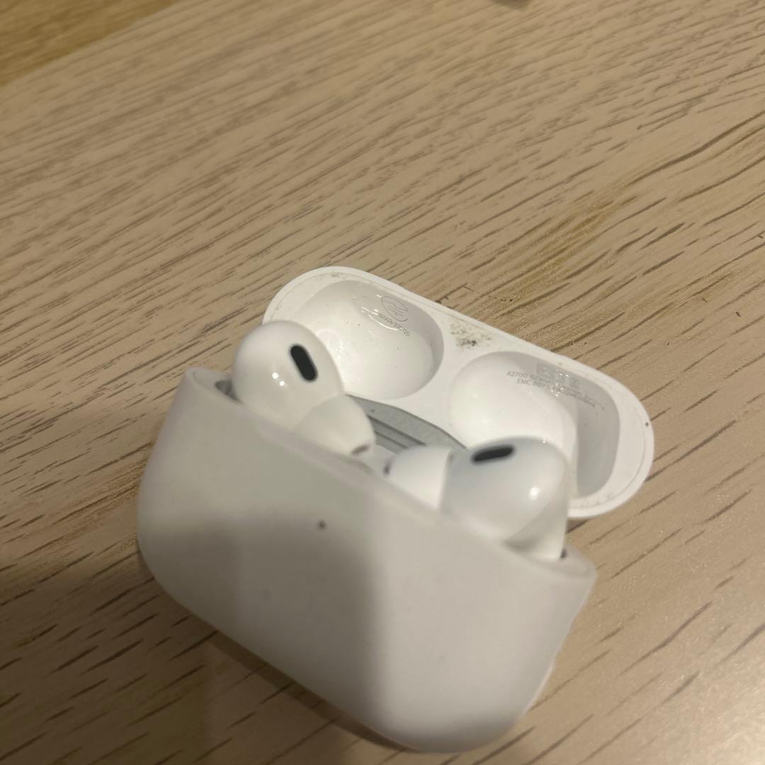 Apple AirPods pro第2世代イヤホン